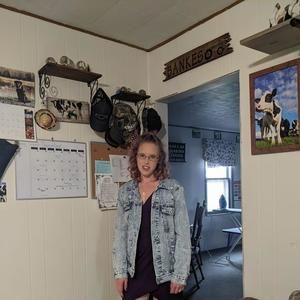 Meet your Posher, Leeann